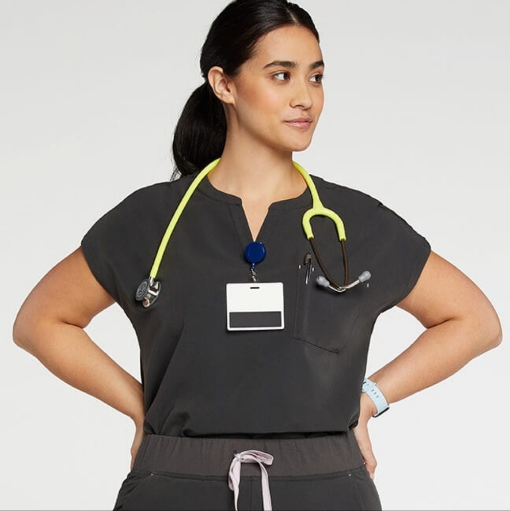Dolan Mission 2-Pocket CORE Scrub Top